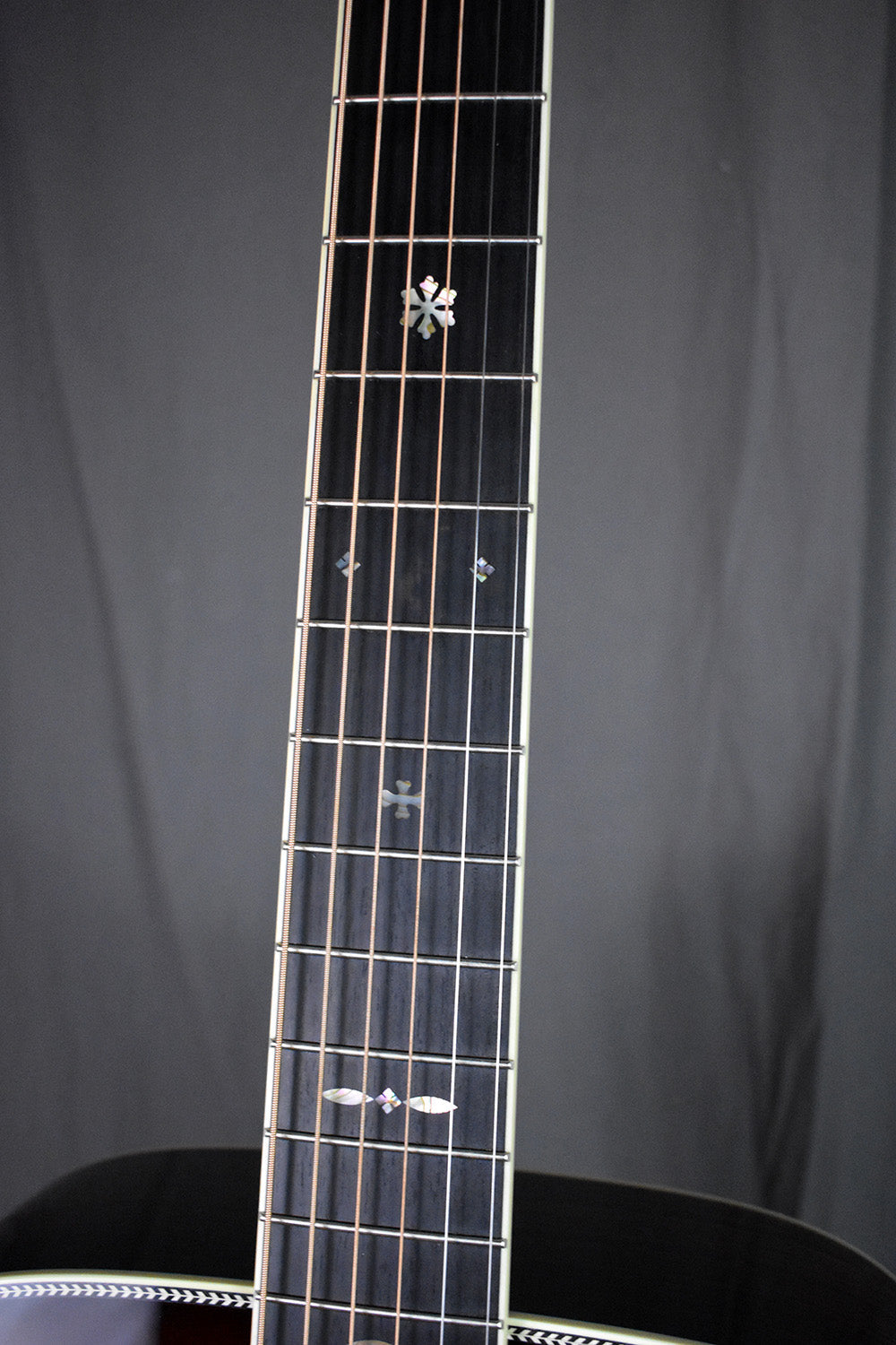 Collings D2H Baked Sitka Sunburst w/ 42-Style Snowflakes