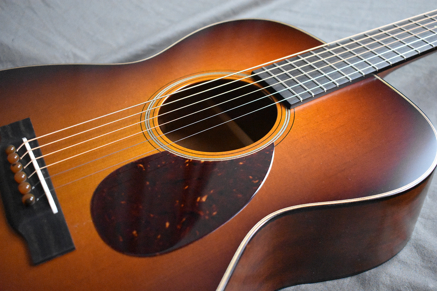 Collings OM1 T Baked Sitka Vintage Satin Sunburst