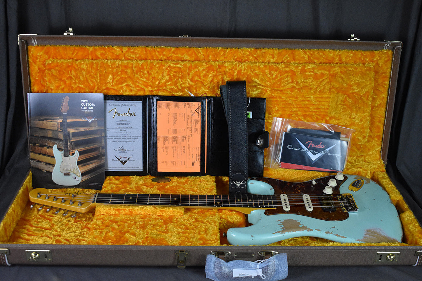 2021 Fender Custom Shop '62 Stratocaster HSS Heavy Relic Surf Green