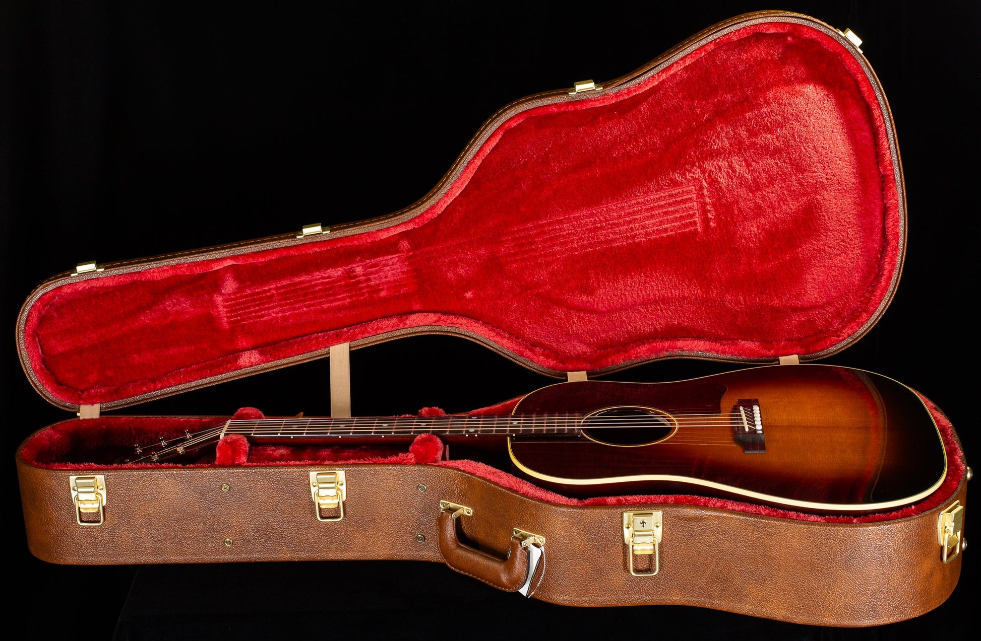 Gibson Custom Shop Willcutt Exclusive 50's J-45 Vintage Sunburst Thermally Aged Red Spruce (087)