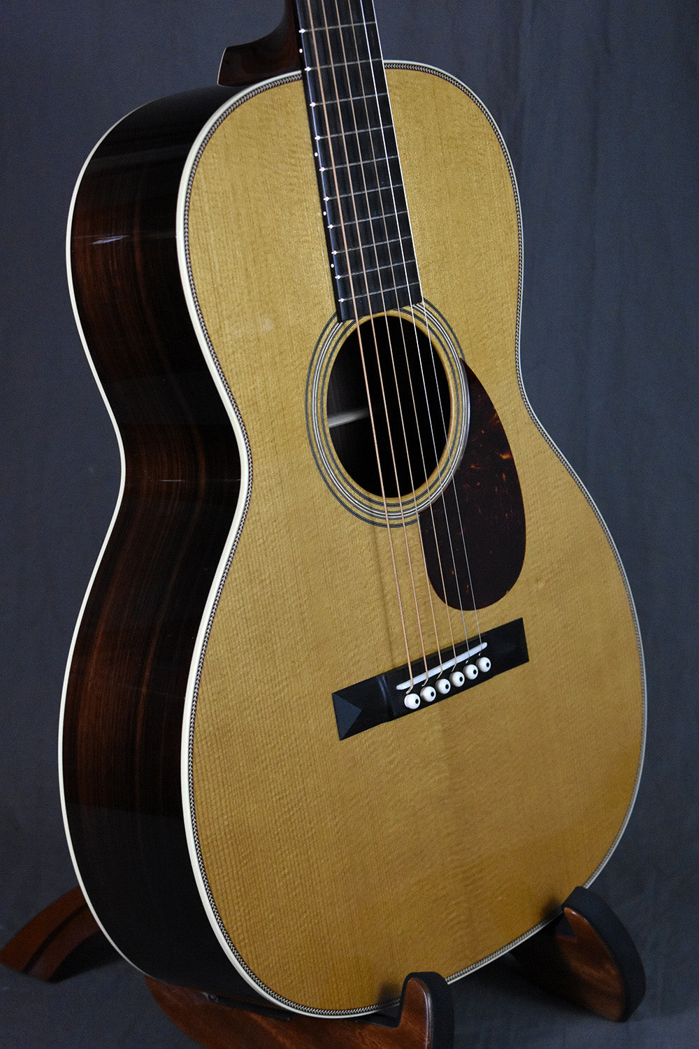 Collings 002H T Baked Sitka