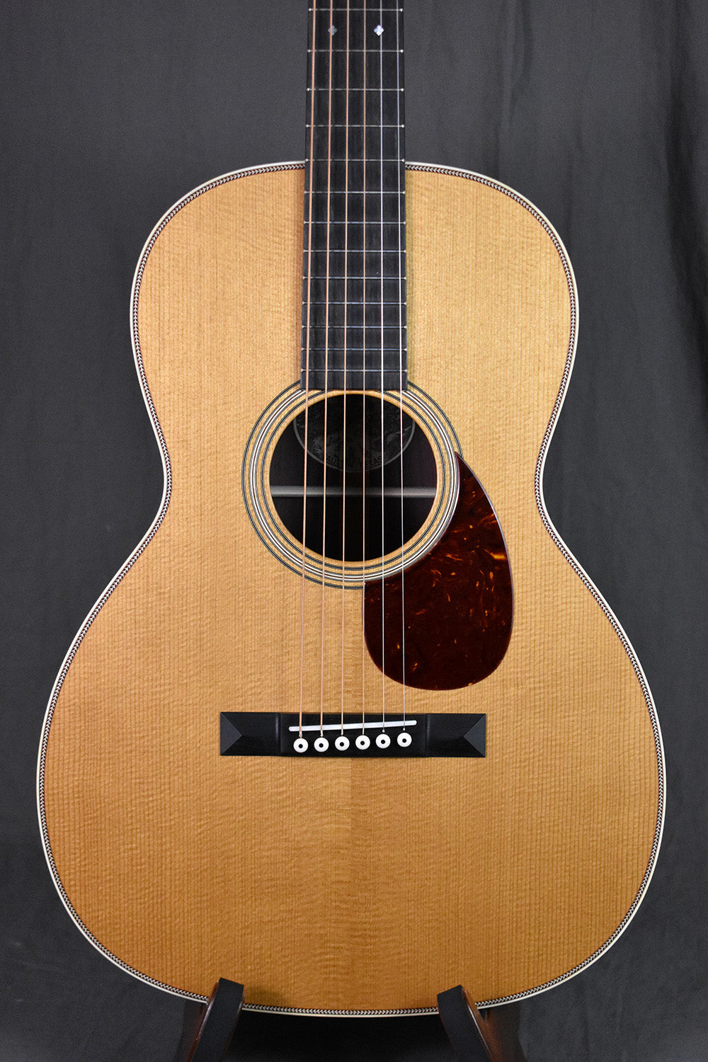 Collings 002H T Baked Sitka
