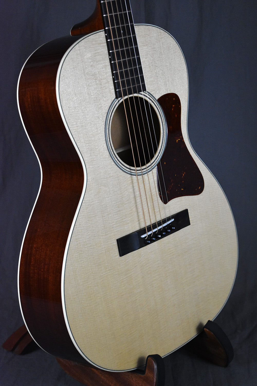 Collings C10