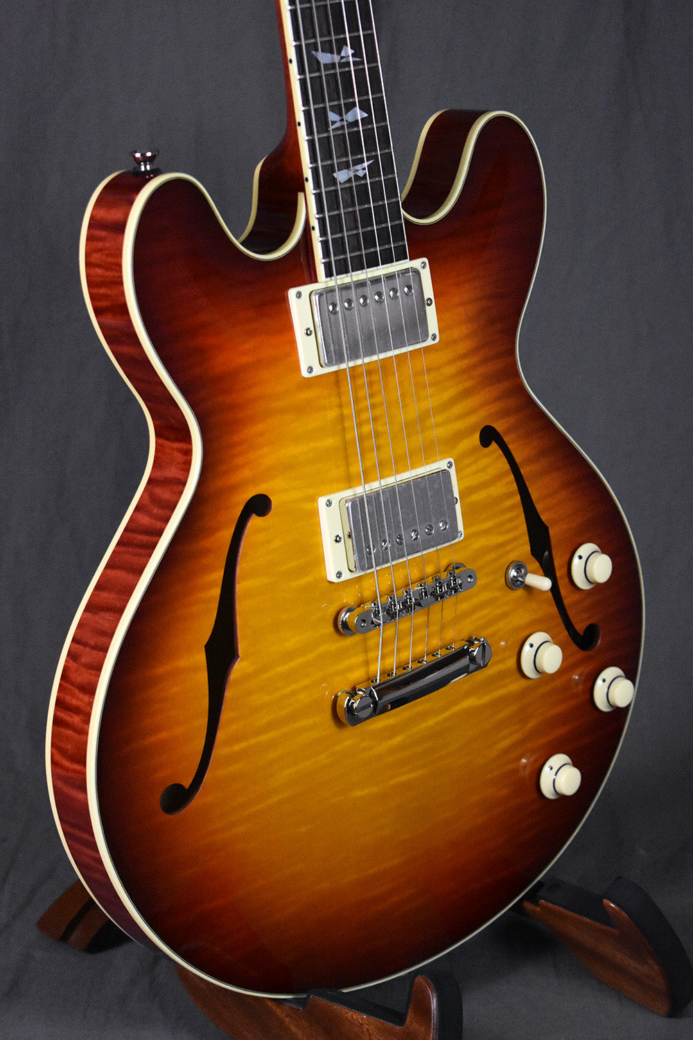 Collings I-35 LC Deluxe Broken Glass w/ ThroBaks