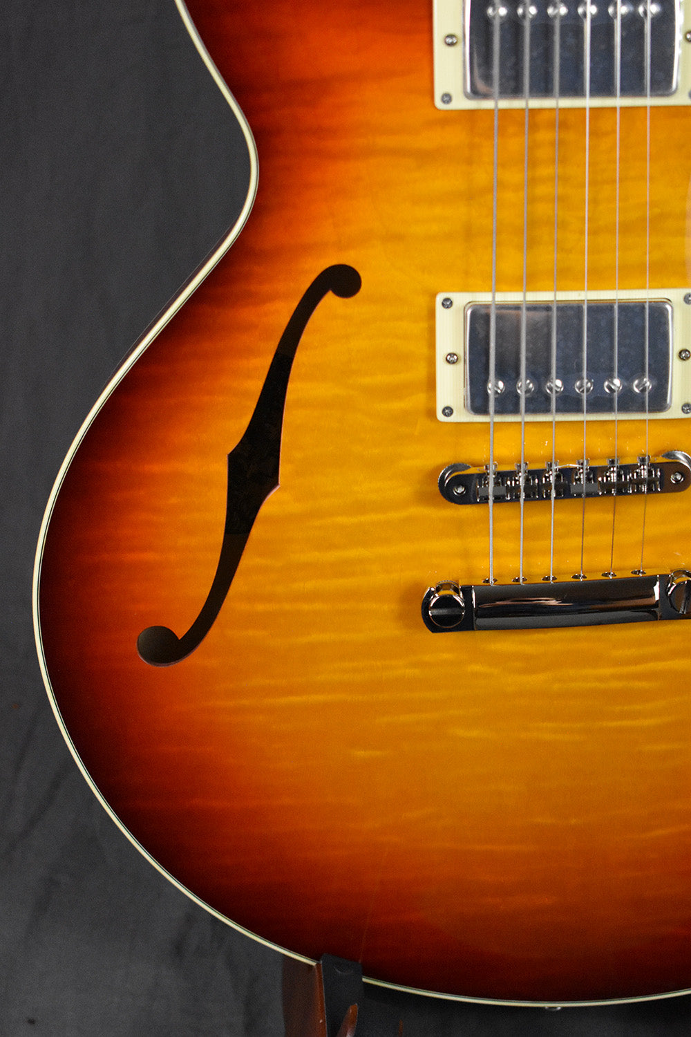 Collings I-35 LC Deluxe Broken Glass w/ ThroBaks