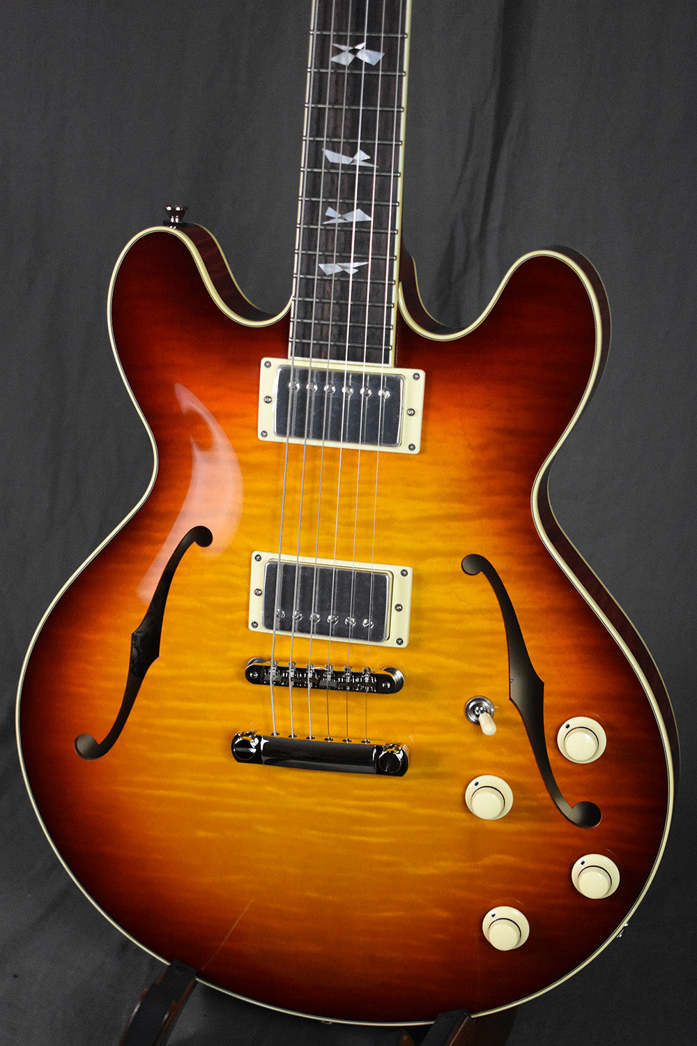 Collings I-35 LC Deluxe Broken Glass w/ ThroBaks
