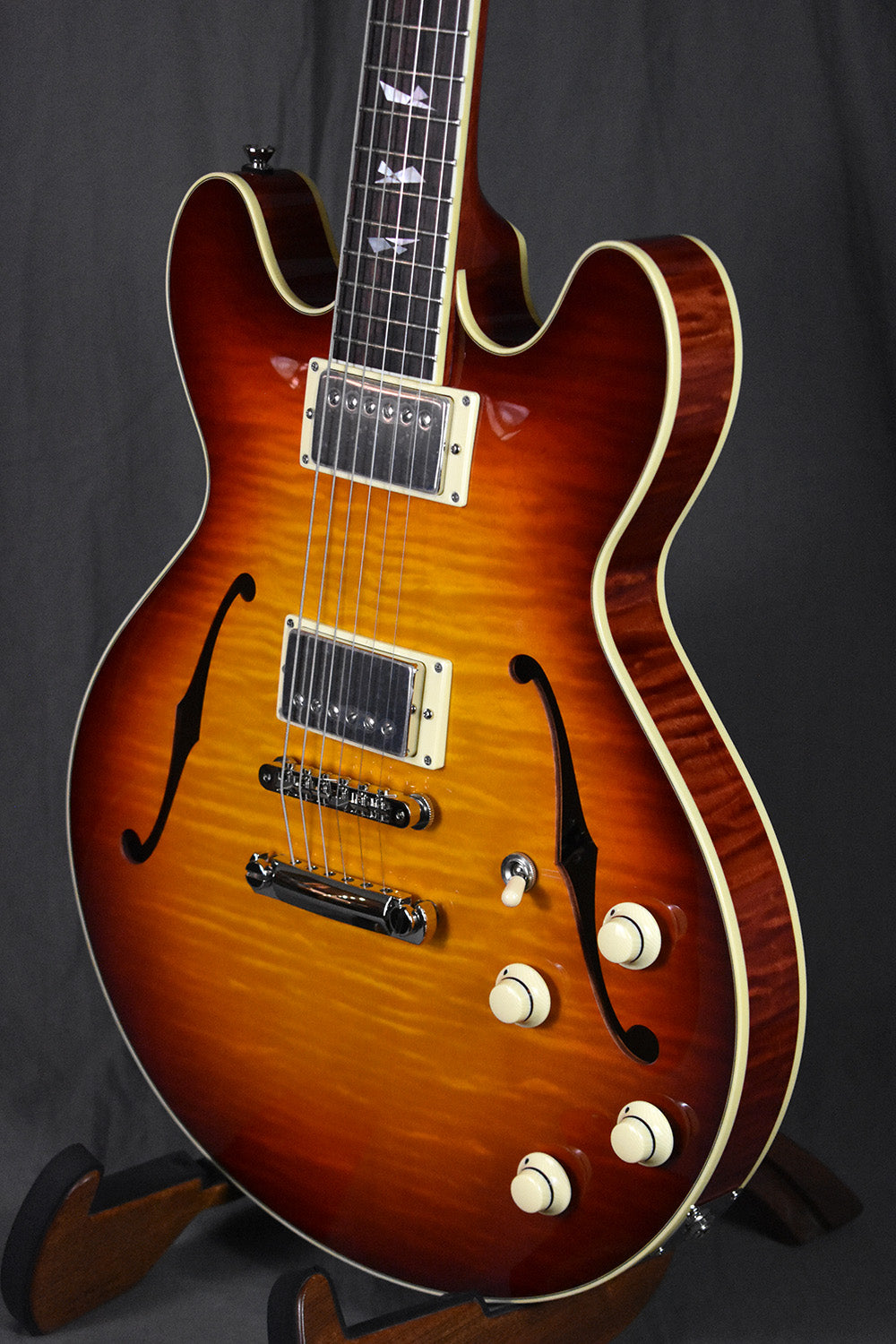 Collings I-35 LC Deluxe Broken Glass w/ ThroBaks