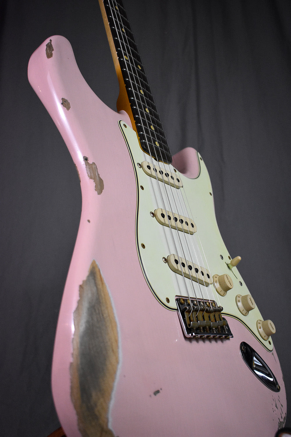 2022 Fender Custom Shop '60 Stratocaster Heavy Relic Shell Pink