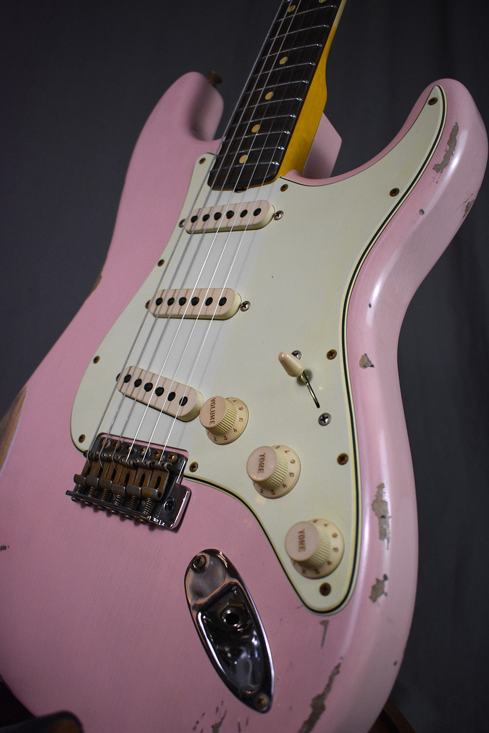 2022 Fender Custom Shop '60 Stratocaster Heavy Relic Shell Pink