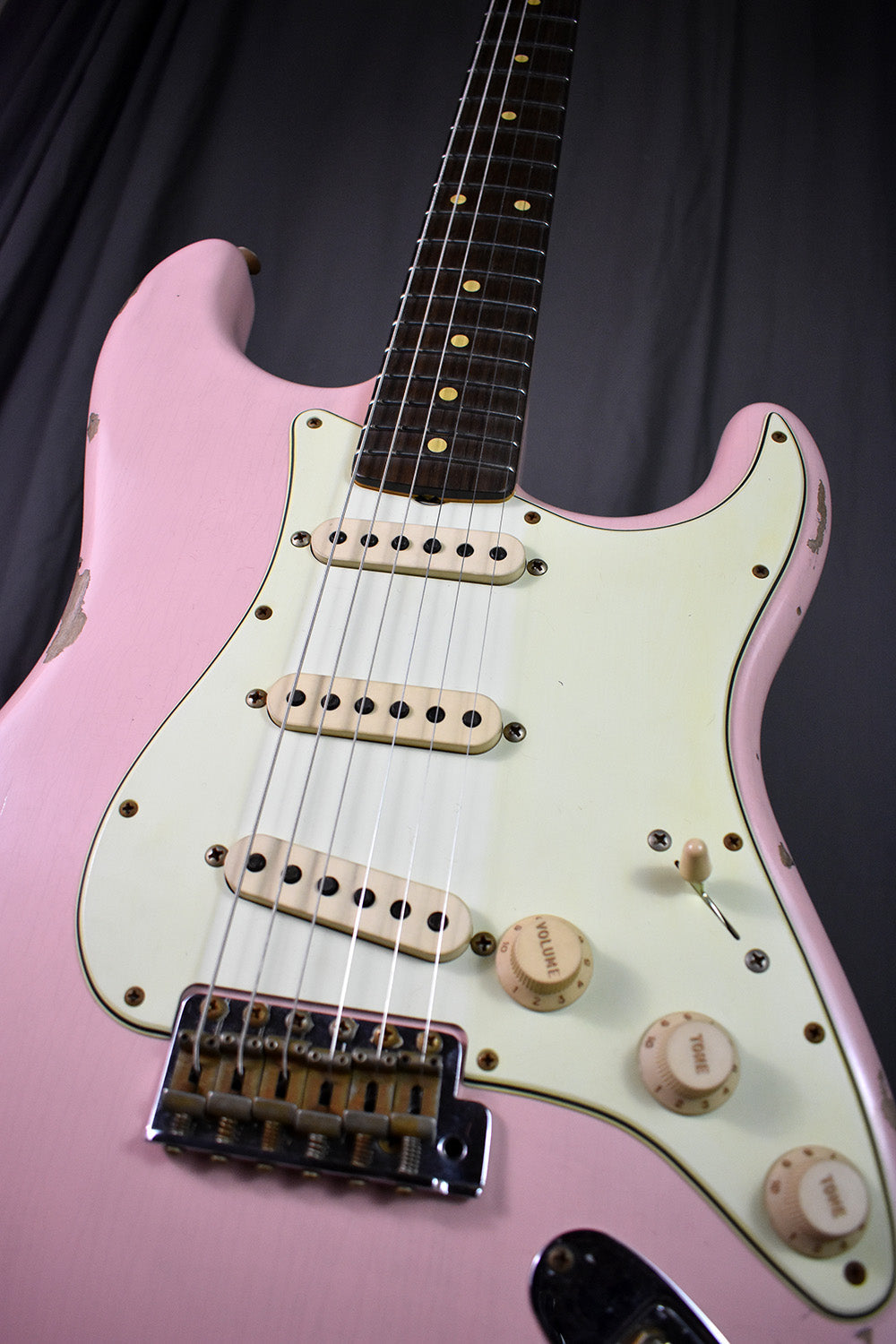 2022 Fender Custom Shop '60 Stratocaster Heavy Relic Shell Pink