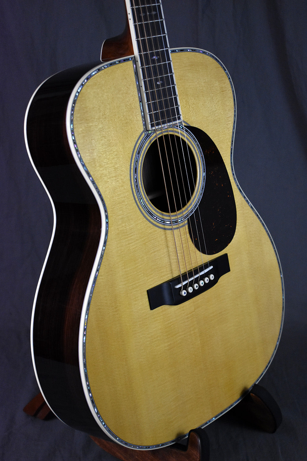 Martin 000-42