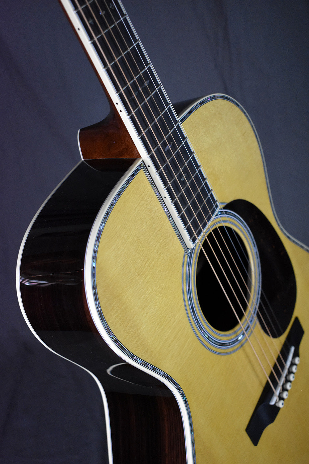 Martin 000-42