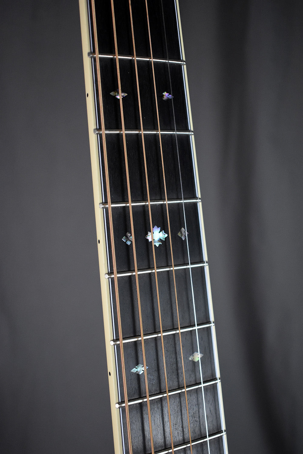 Martin 000-42