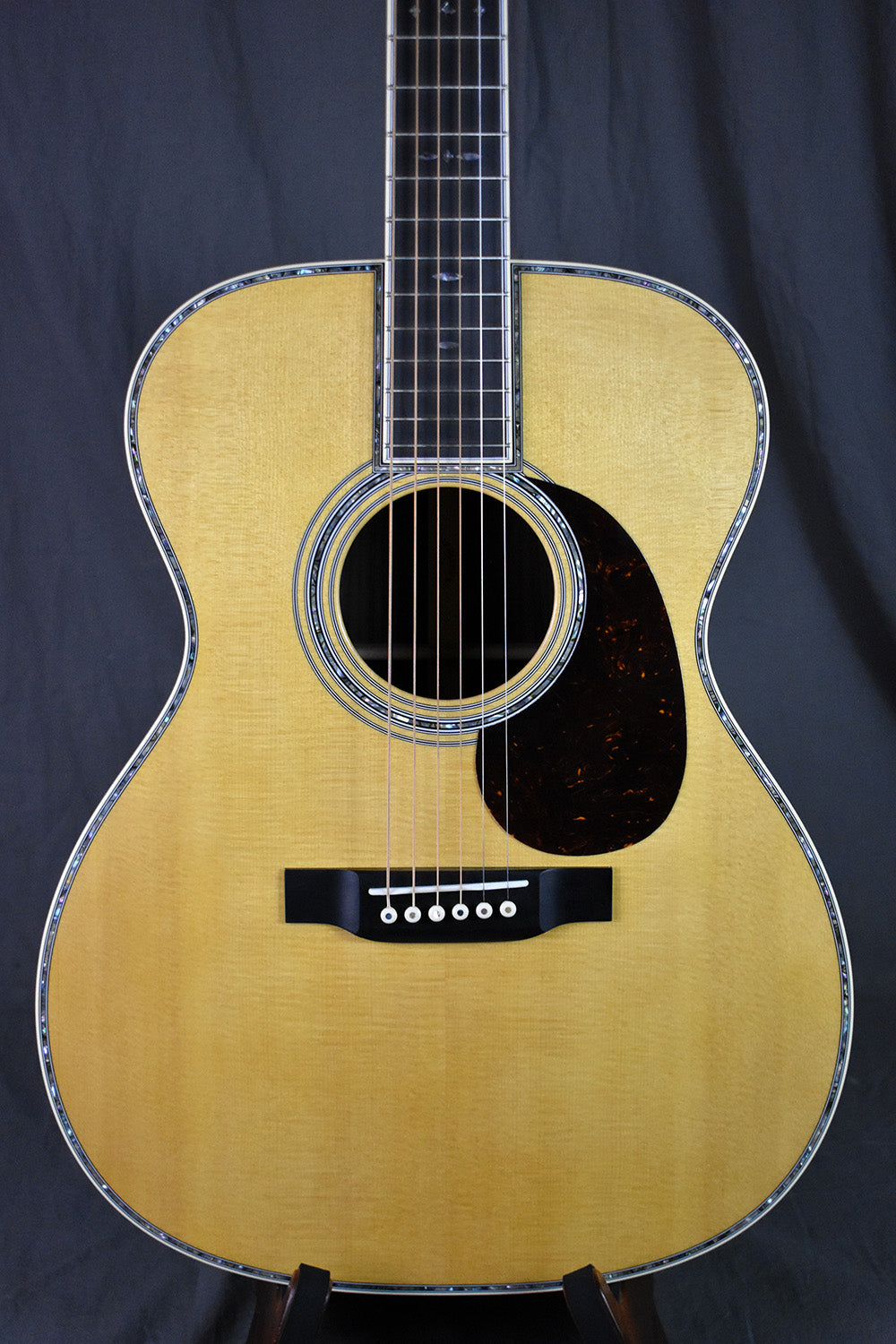 Martin 000-42