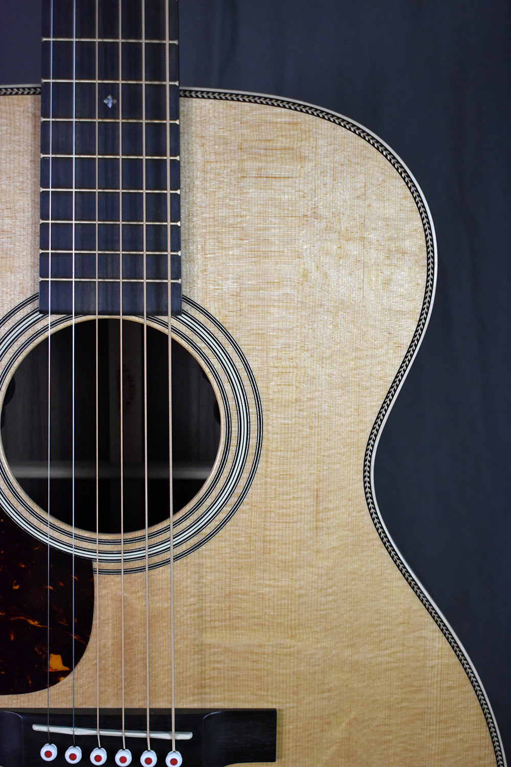 Martin OM-28E Modern Deluxe Left-Hand
