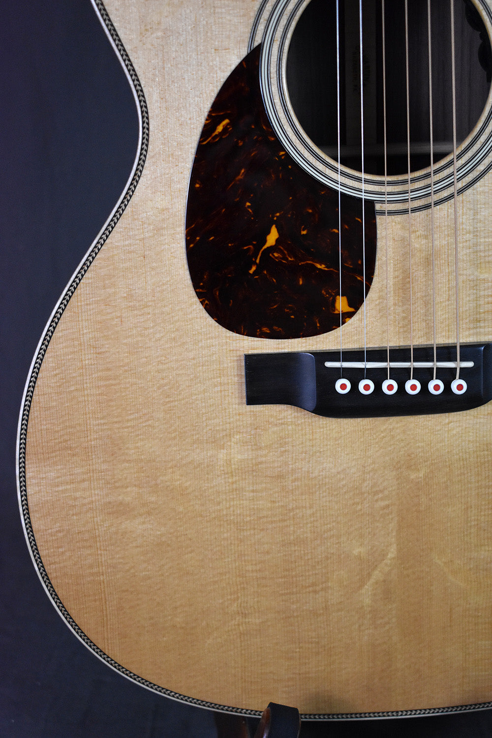 Martin OM-28E Modern Deluxe Left-Hand