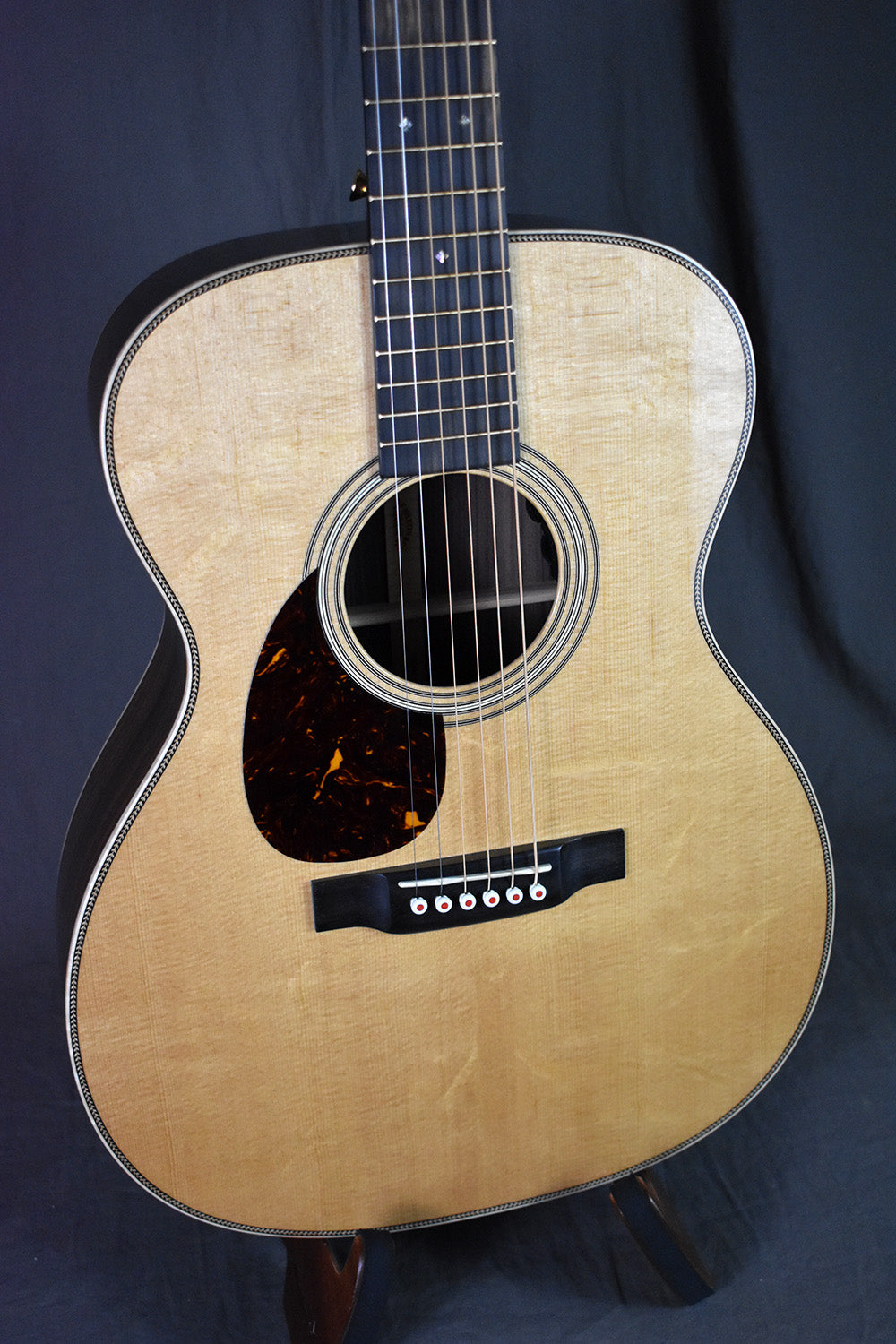 Martin OM-28E Modern Deluxe Left-Hand