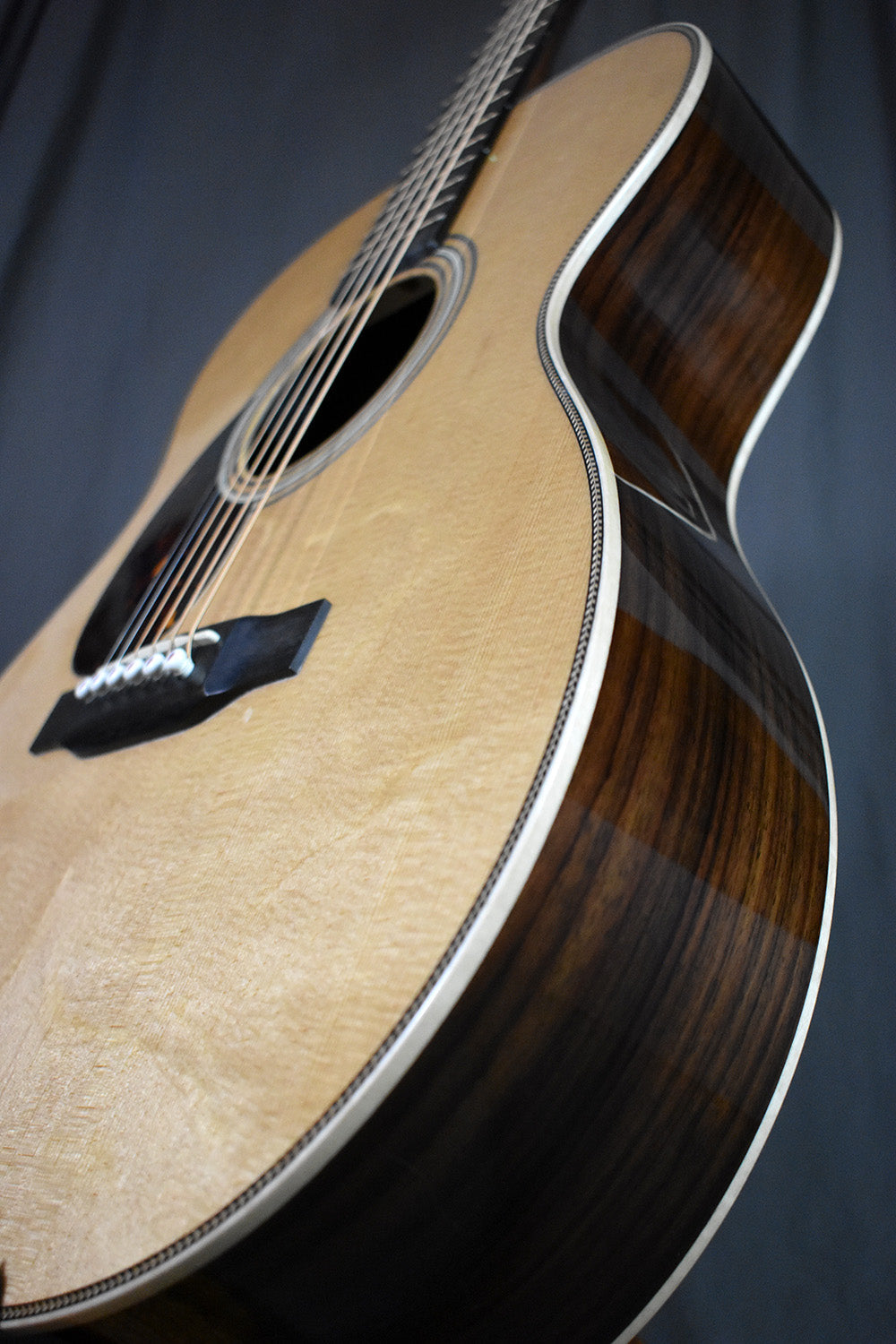 Martin OM-28E Modern Deluxe Left-Hand