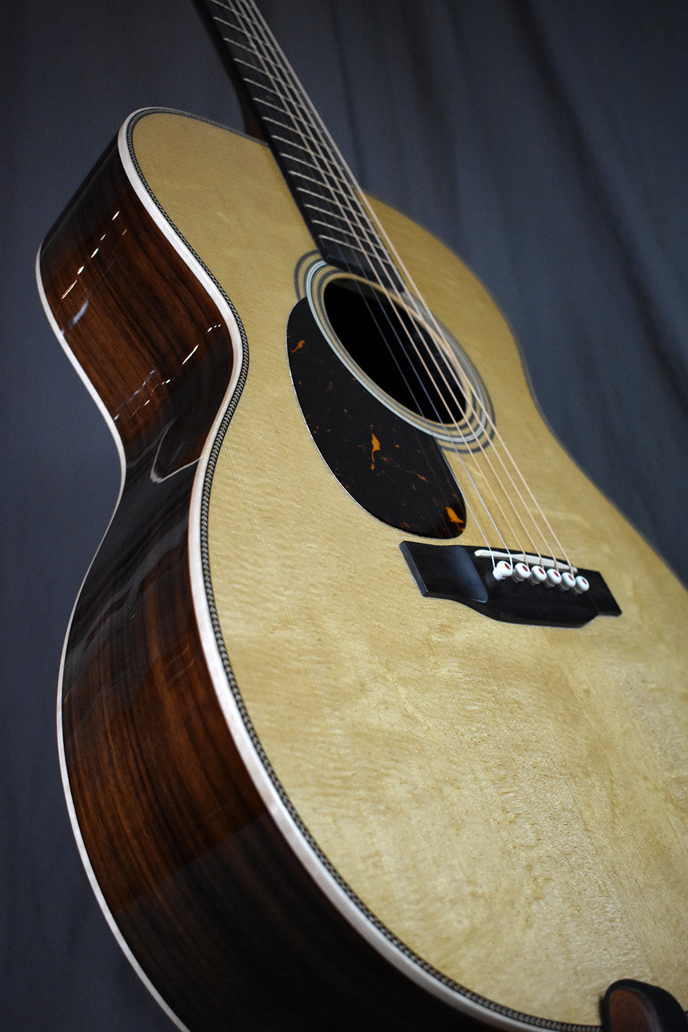 Martin OM-28E Modern Deluxe Left-Hand