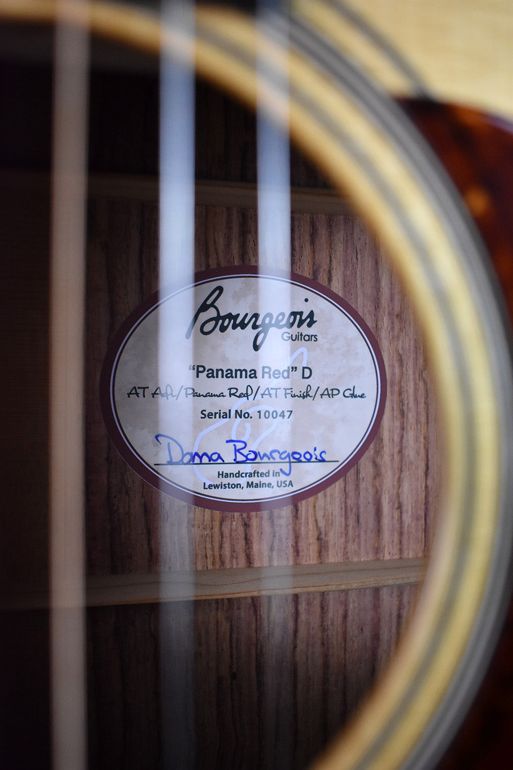Bourgeois "Panama Red" D AT Adirondack Panama Rosewood