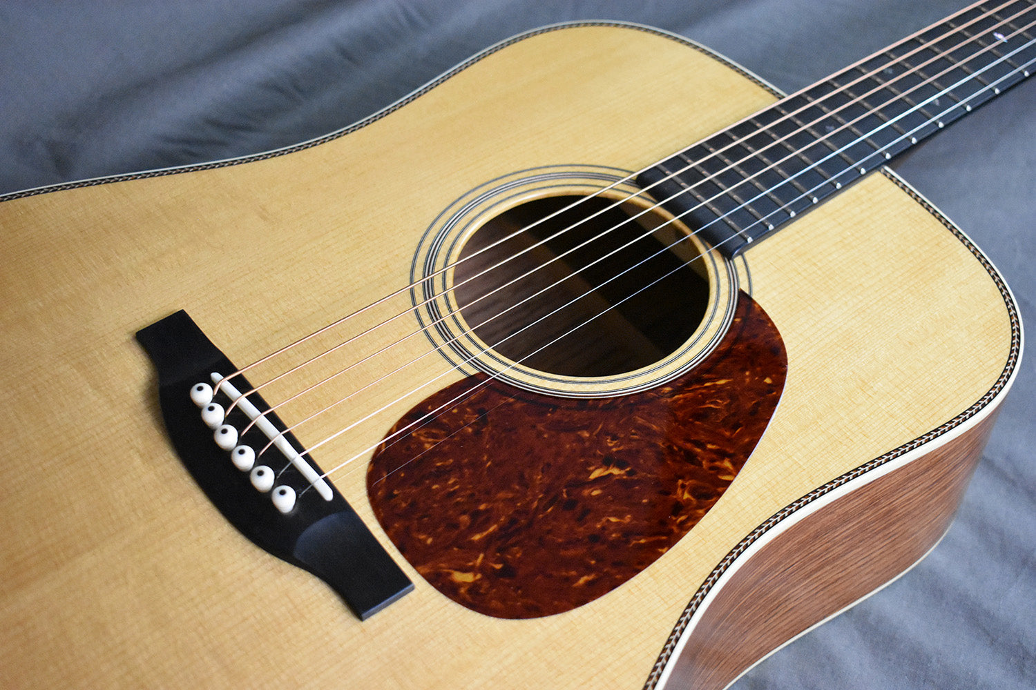 Bourgeois "Panama Red" D AT Adirondack Panama Rosewood