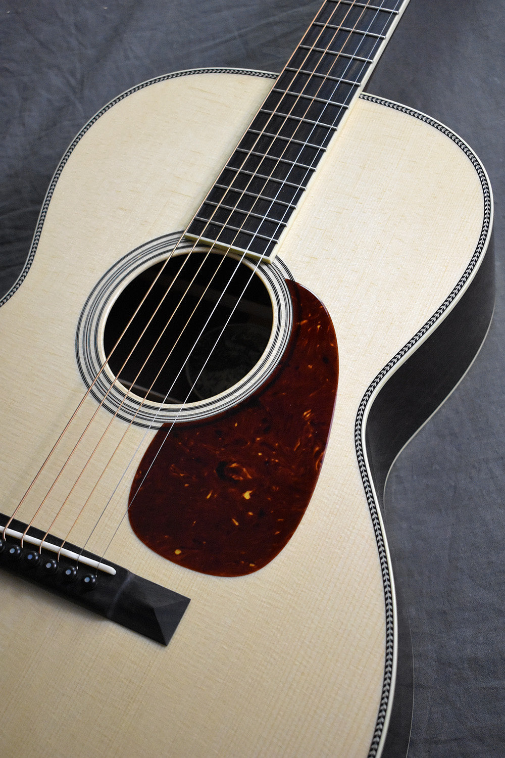 Collings 0002H G w/ 1-3/4" Nut, Bound Fingerboard & Peghead