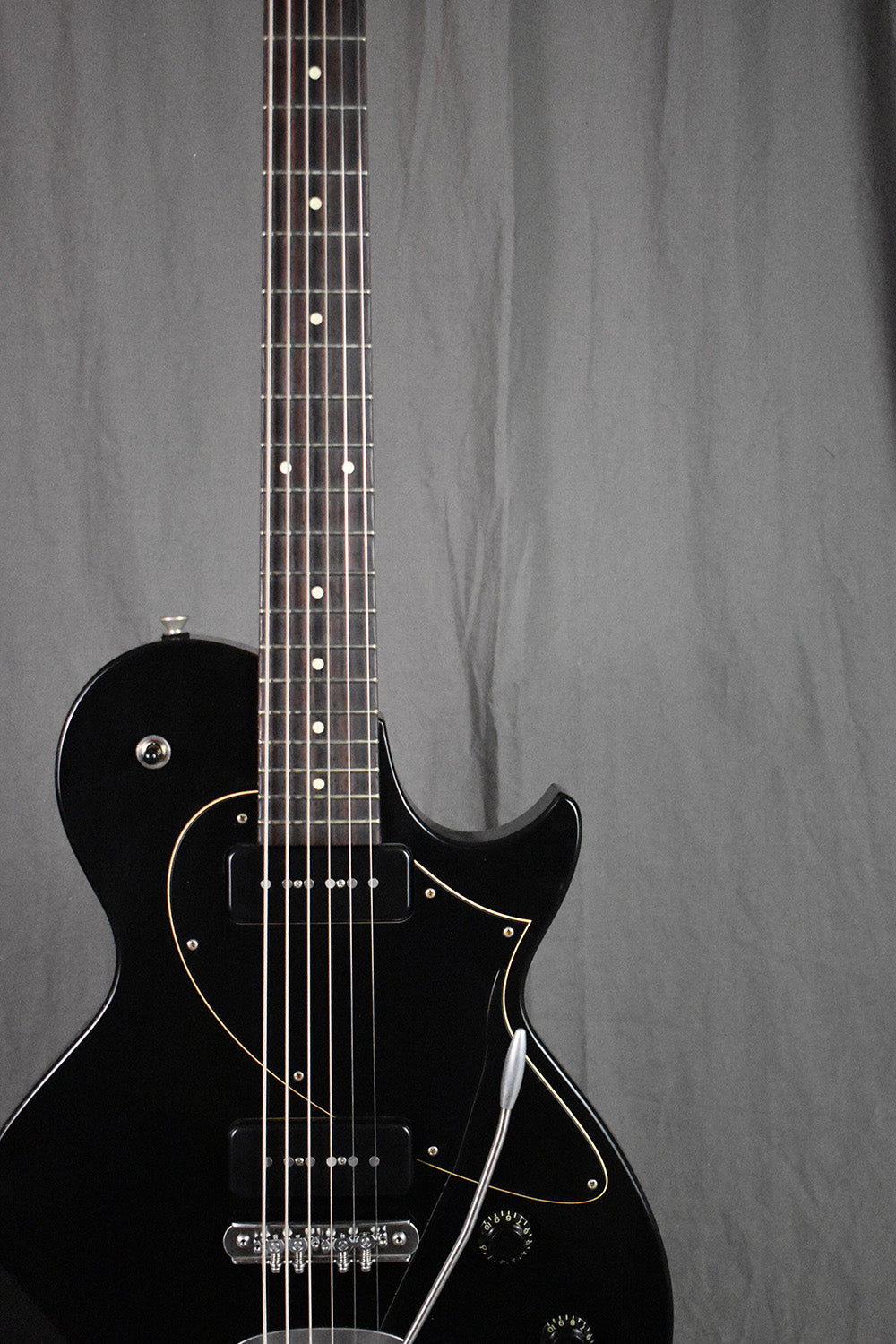 Collings 360 Baritone Aged Jet Black