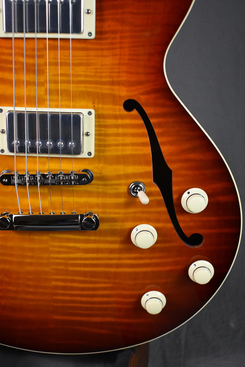 Collings I-35 Deluxe Dark Cherry Sunburst