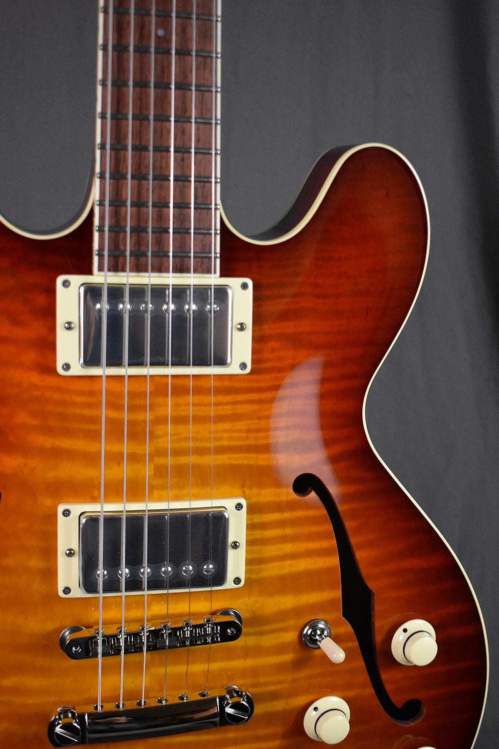 Collings I-35 Deluxe Dark Cherry Sunburst