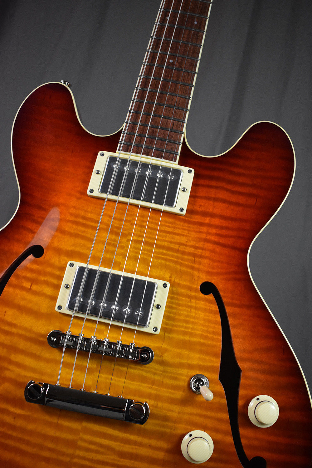 Collings I-35 Deluxe Dark Cherry Sunburst