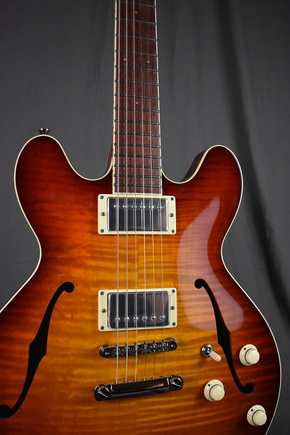 Collings I-35 Deluxe Dark Cherry Sunburst