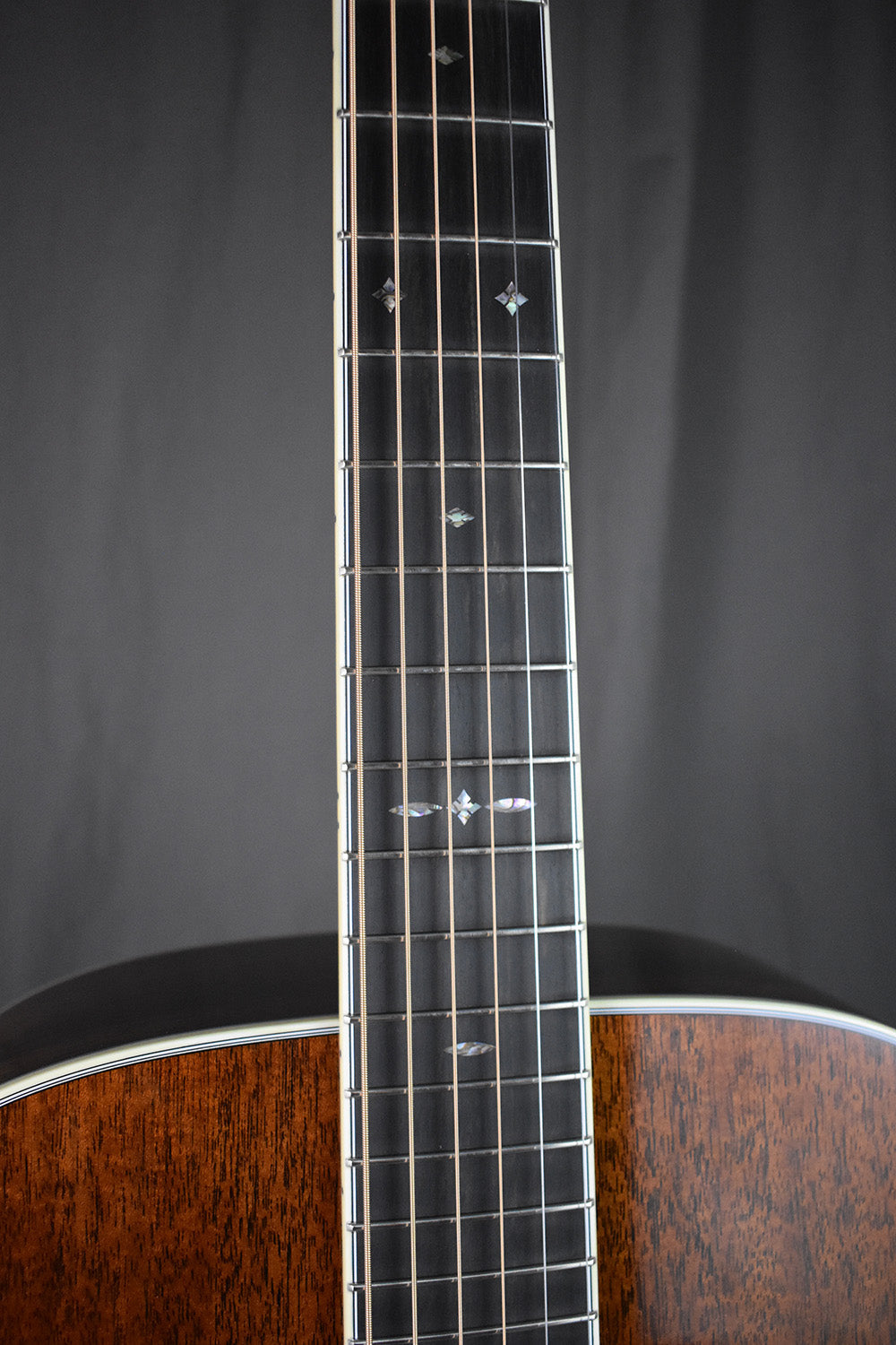 Martin D-17 Custom Shop All-Mahogany