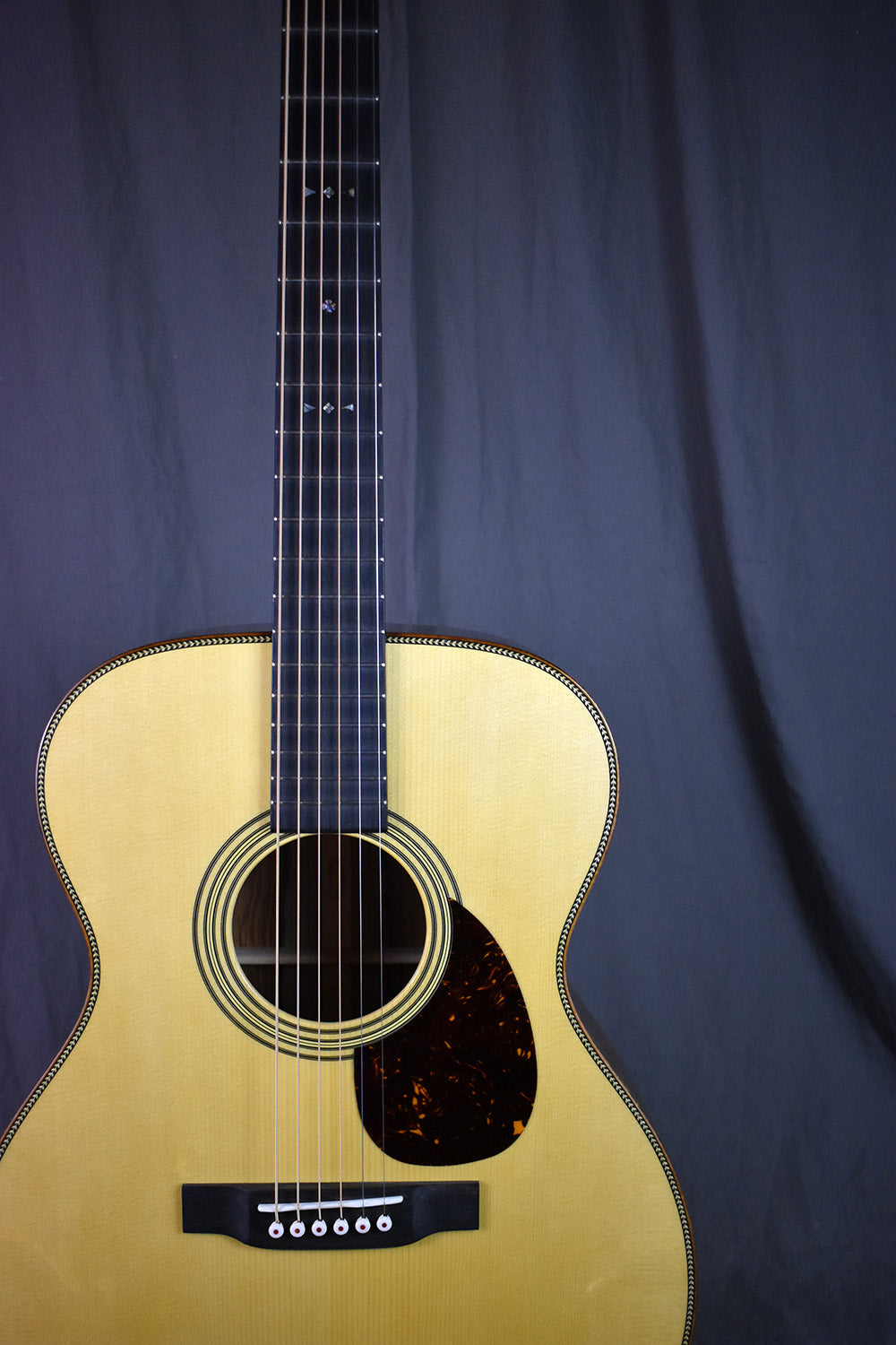 Martin Custom Shop OM-28 Guatemalan Rosewood