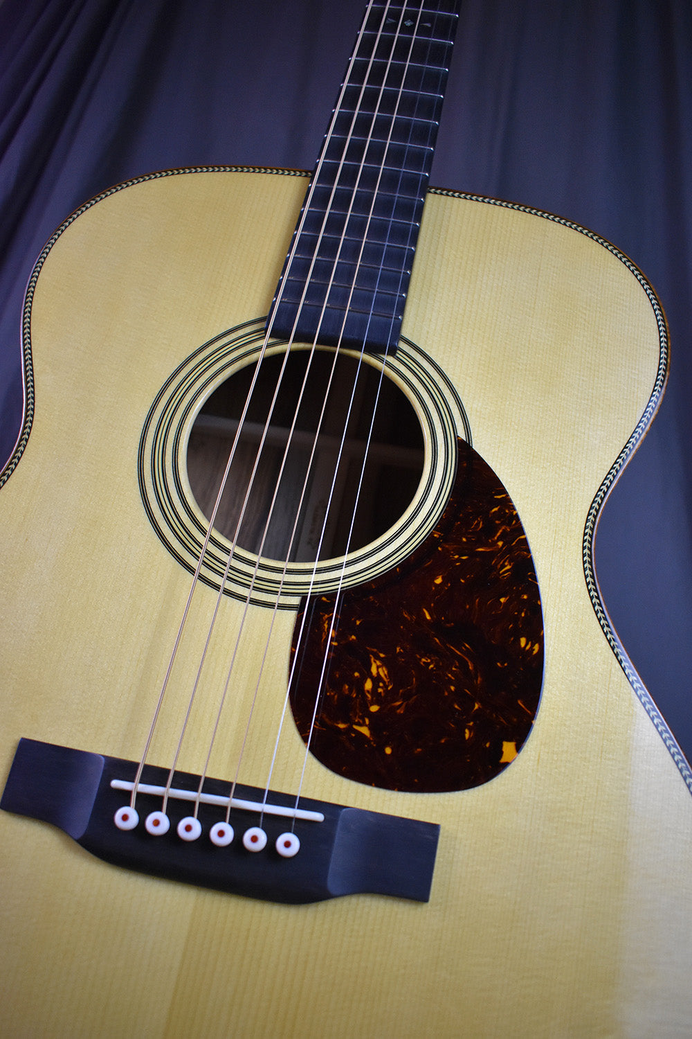 Martin Custom Shop OM-28 Guatemalan Rosewood