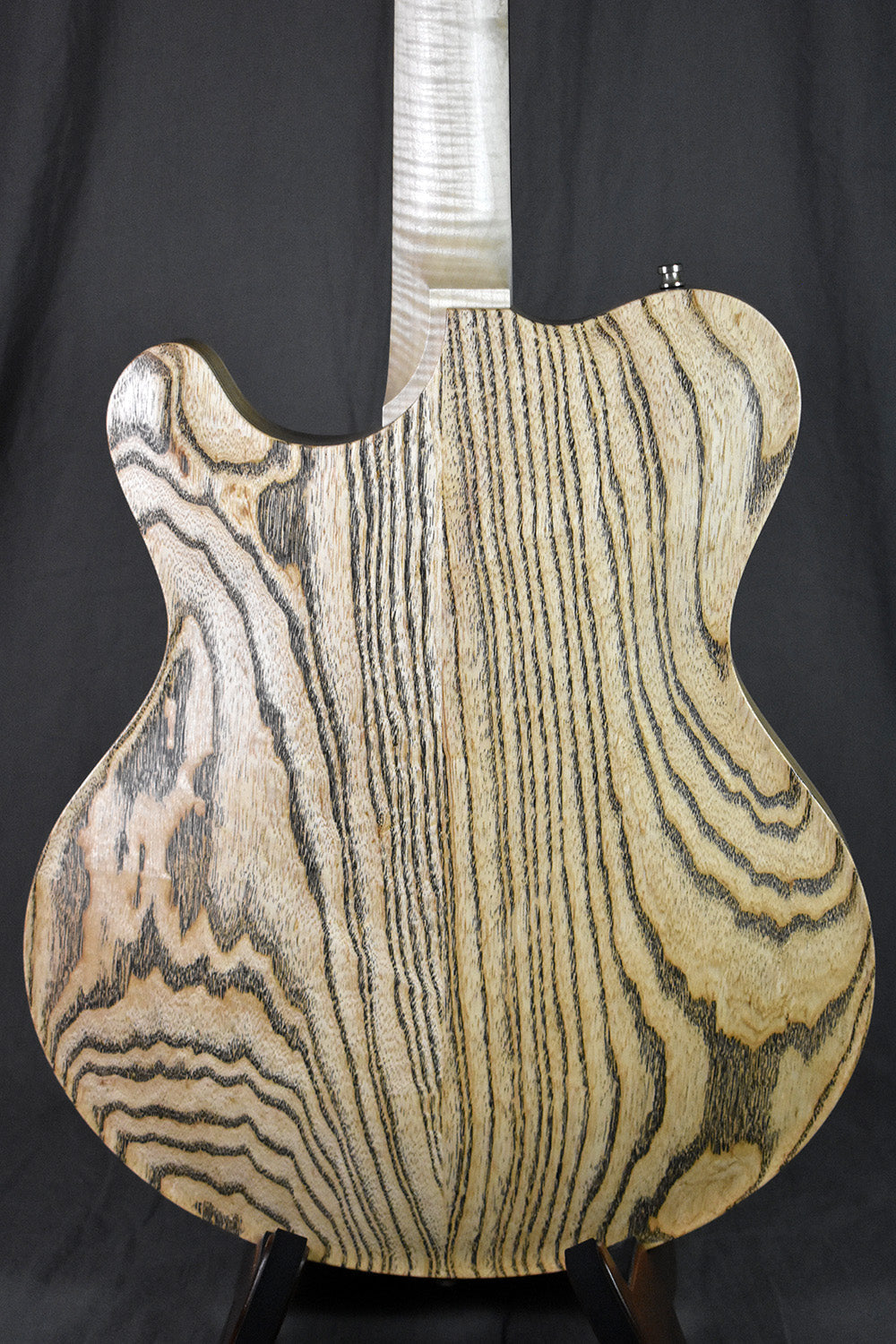2023 Nik Huber Rietbergen Bass