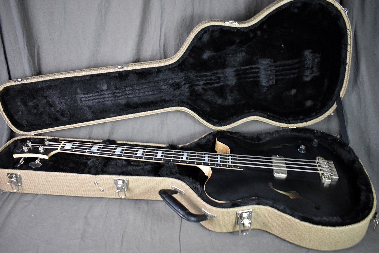 2023 Nik Huber Rietbergen Bass