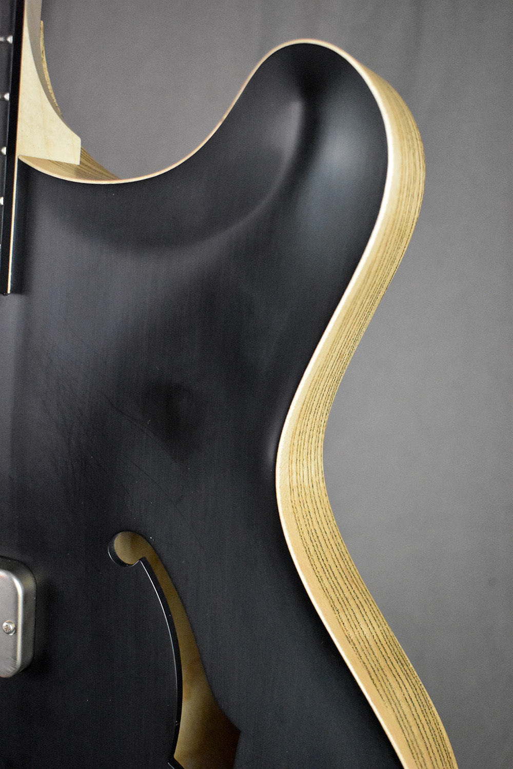 2023 Nik Huber Rietbergen Bass