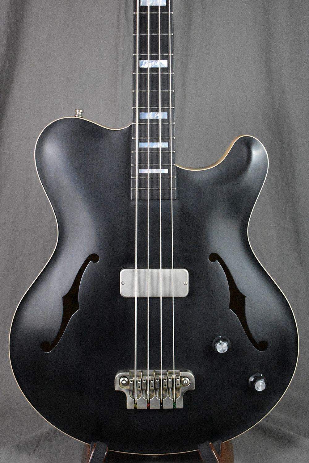 2023 Nik Huber Rietbergen Bass