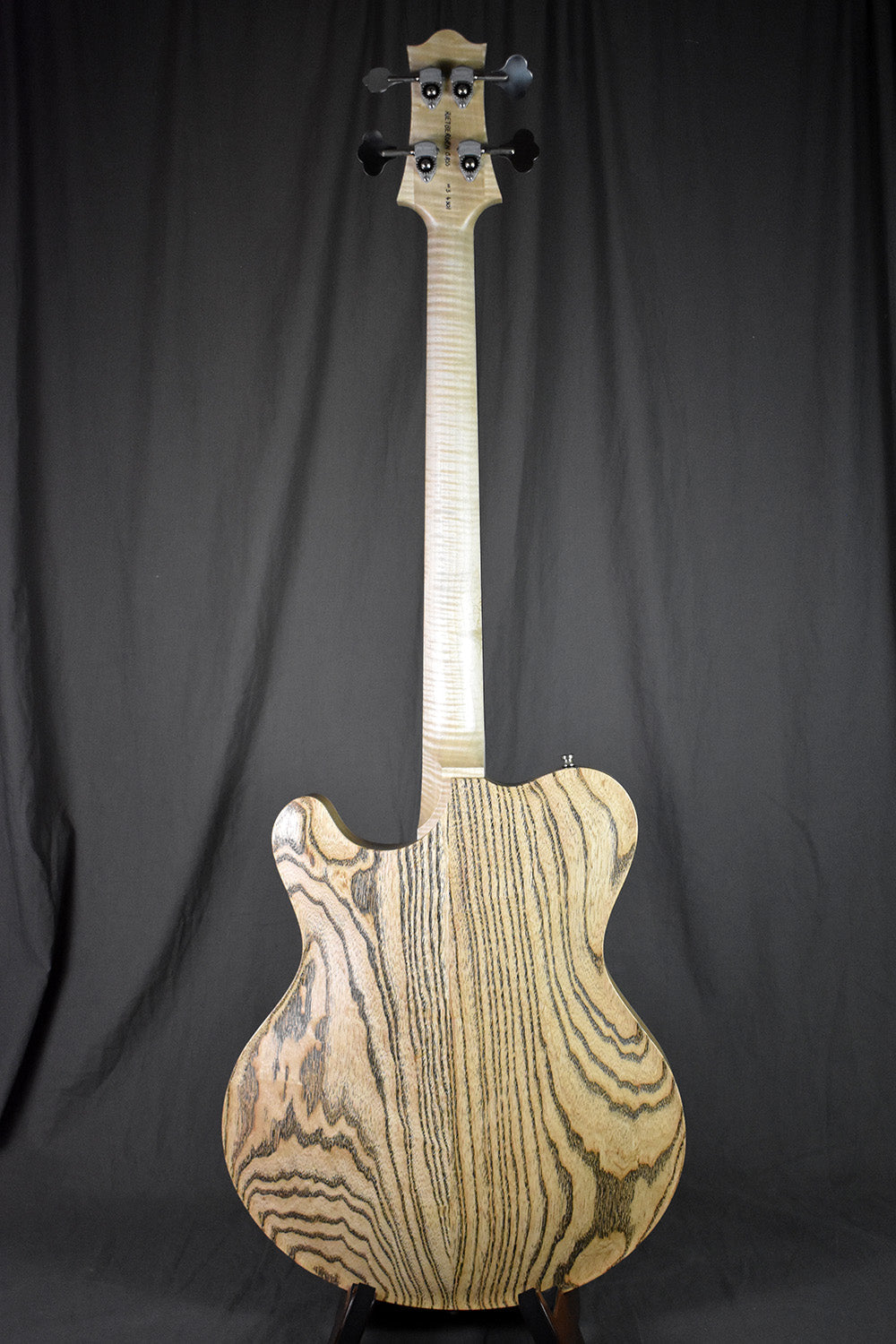 2023 Nik Huber Rietbergen Bass