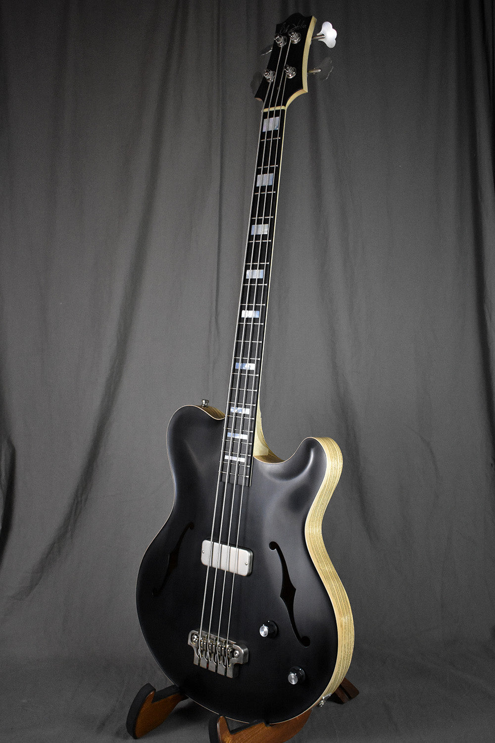 2023 Nik Huber Rietbergen Bass