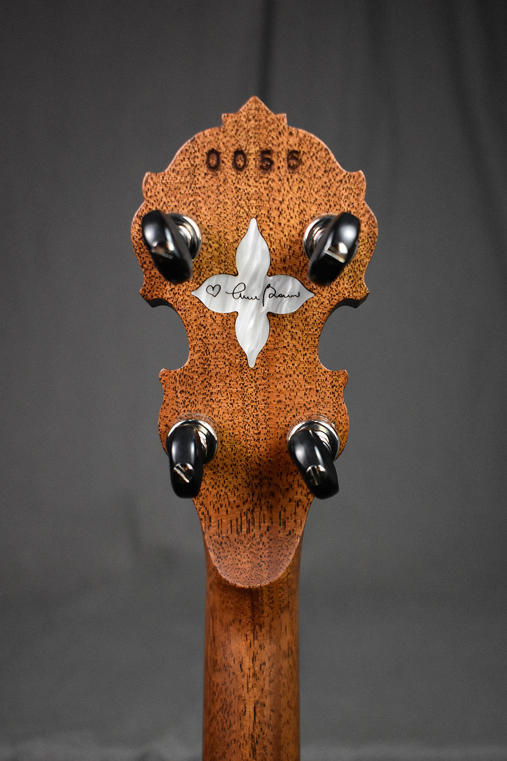Deering Julia Belle Low-Tuned 5-String Banjo
