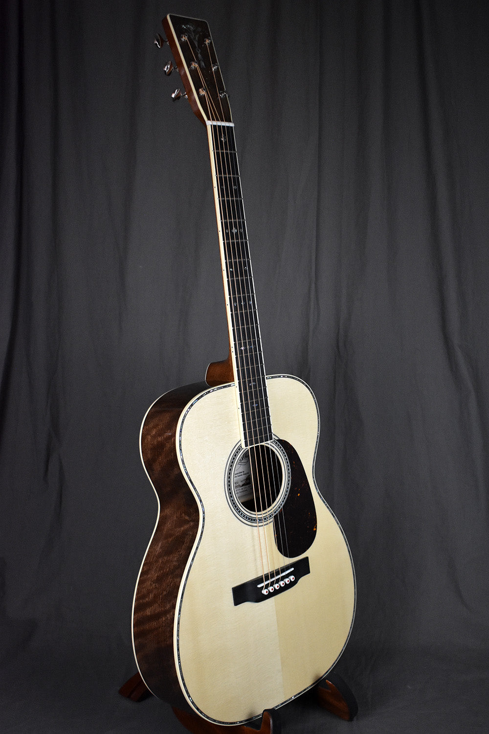 Martin Custom Shop 00-41 Black Walnut Torch