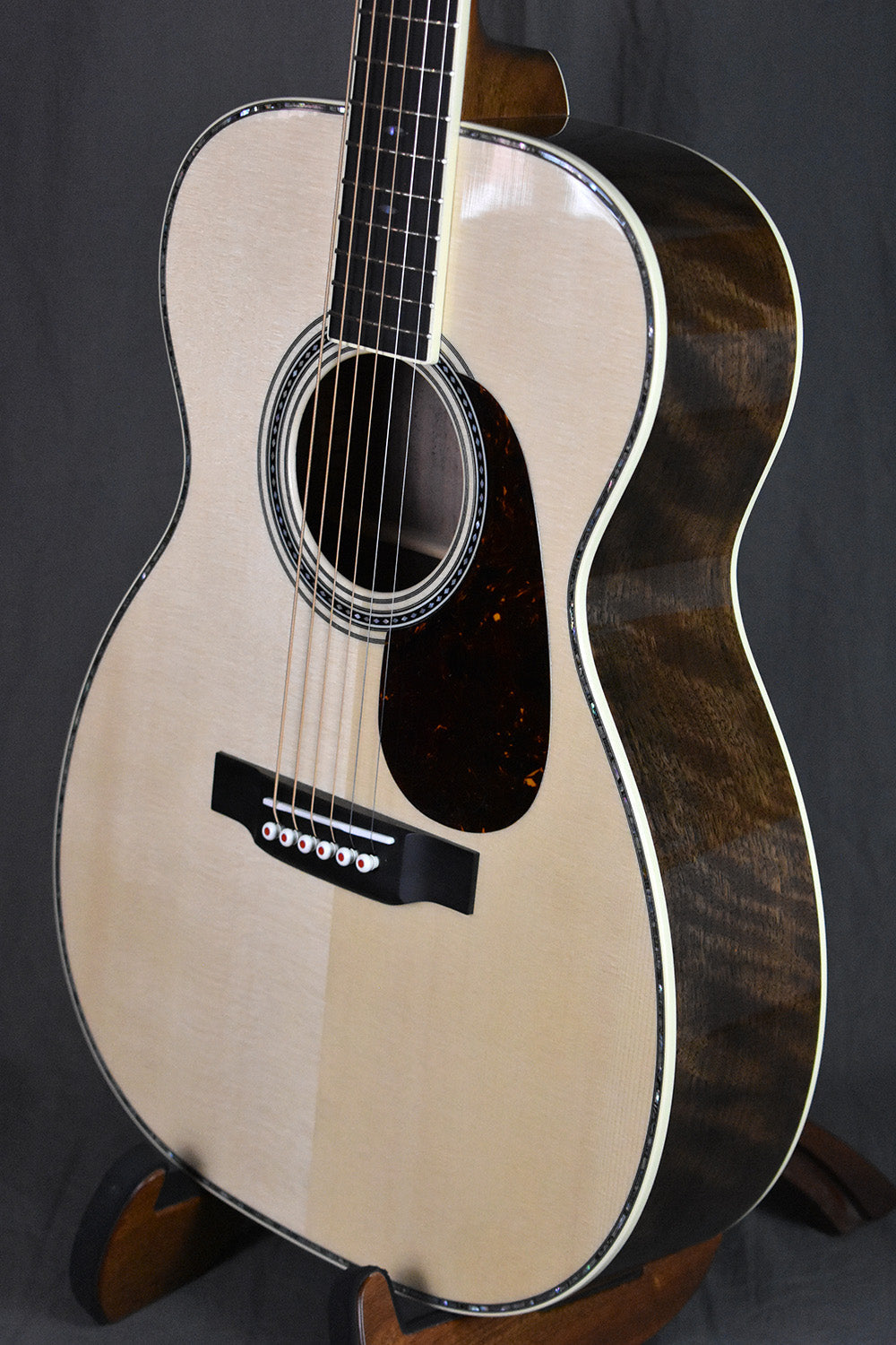 Martin Custom Shop 00-41 Black Walnut Torch