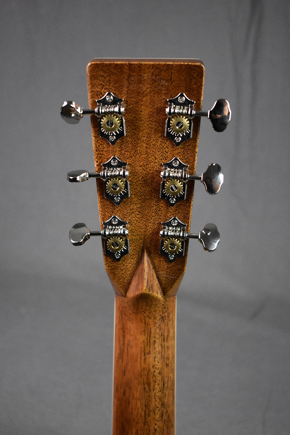 Martin Custom Shop 00-41 Black Walnut Torch