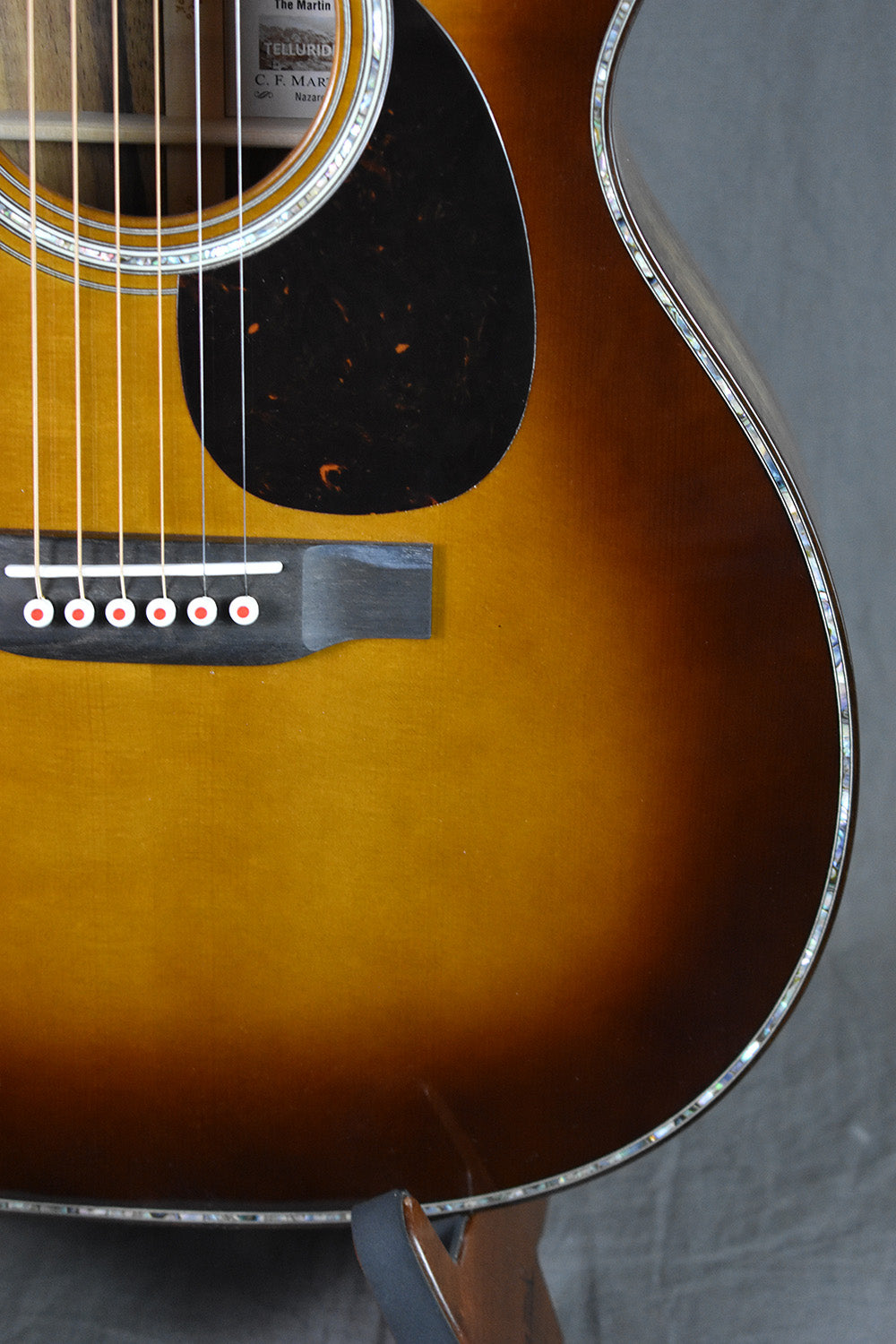 Martin Custom Shop OM-41 Koa Ambertone