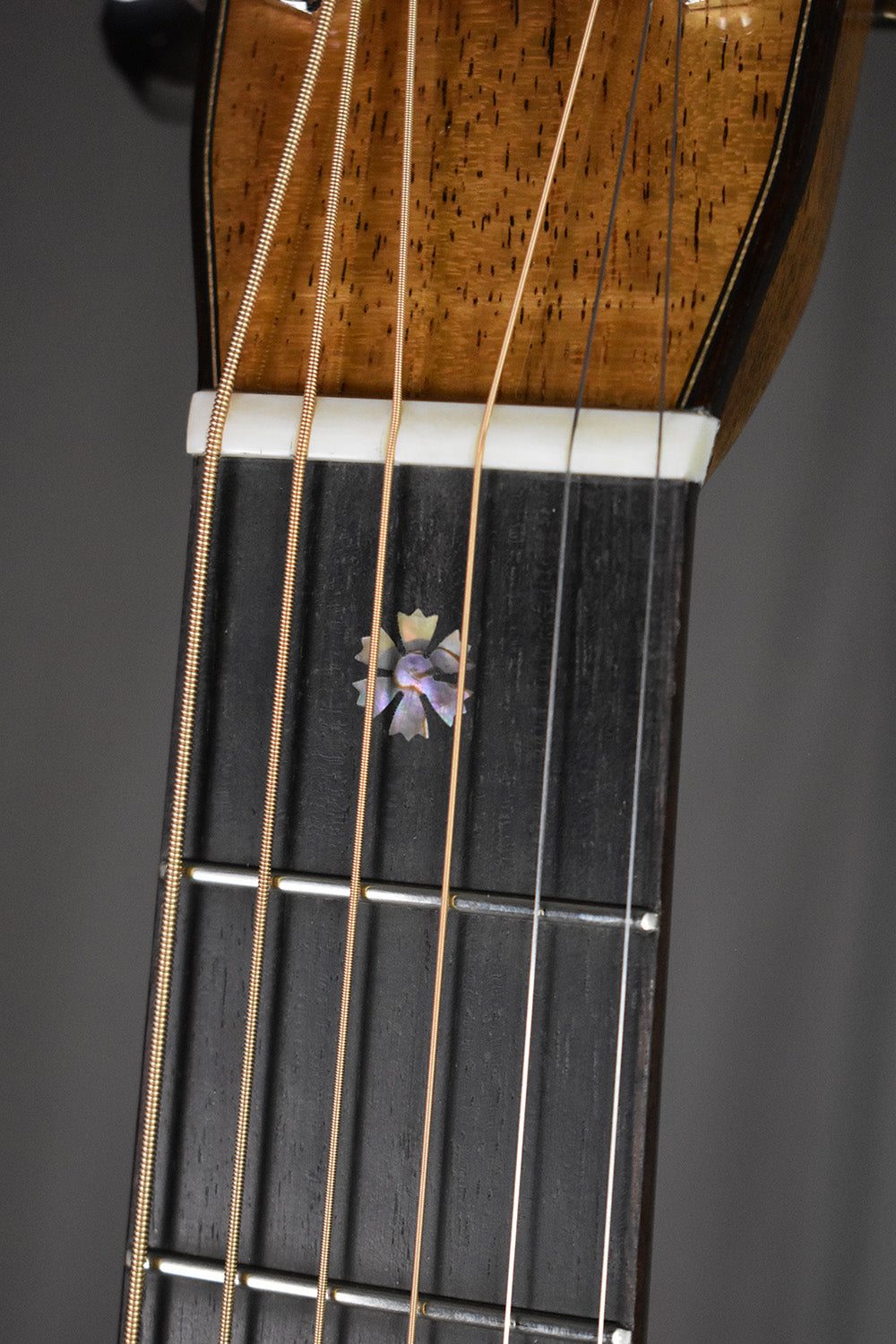 Martin Custom Shop OM-41 Koa Ambertone