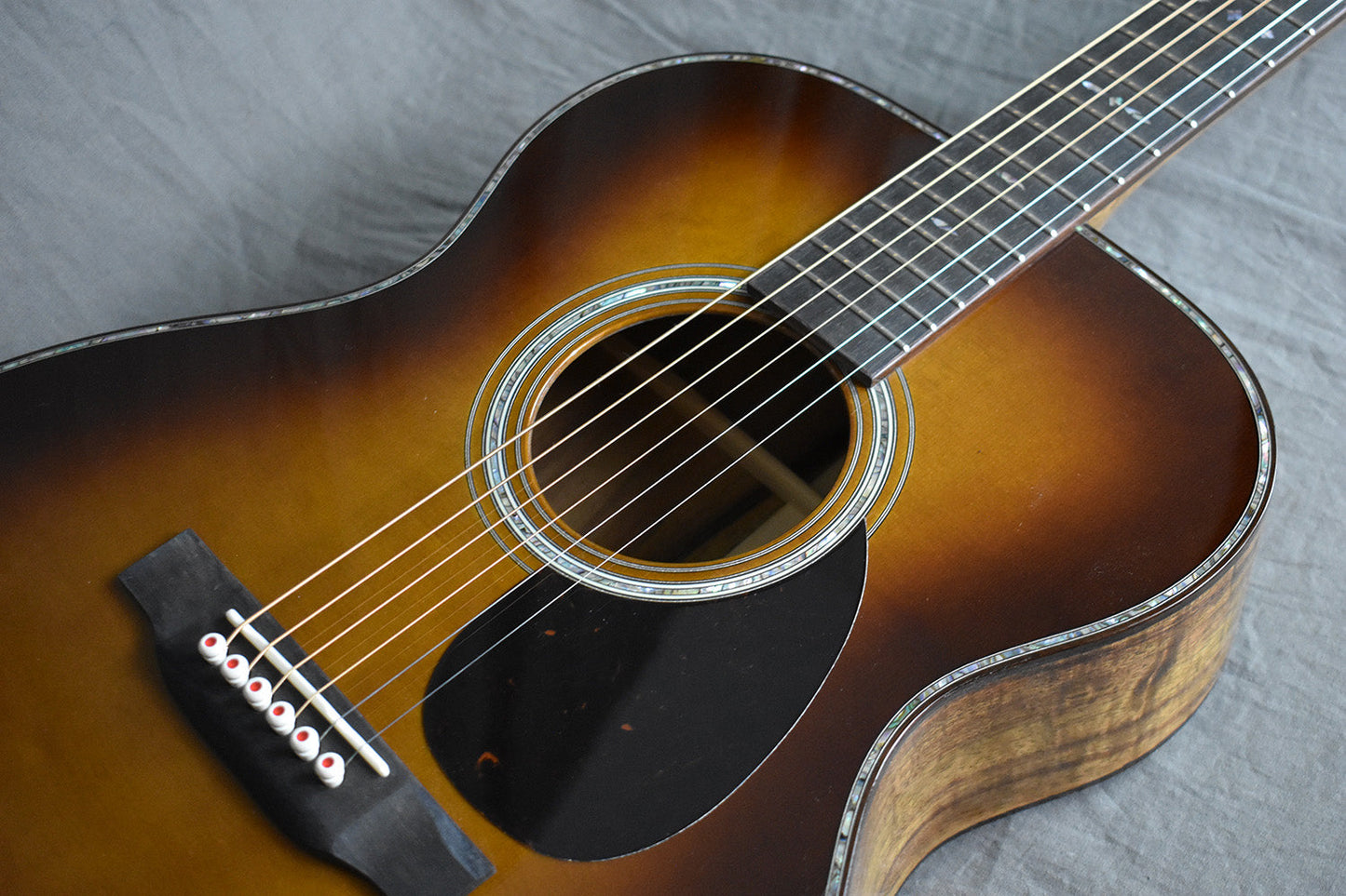 Martin Custom Shop OM-41 Koa Ambertone