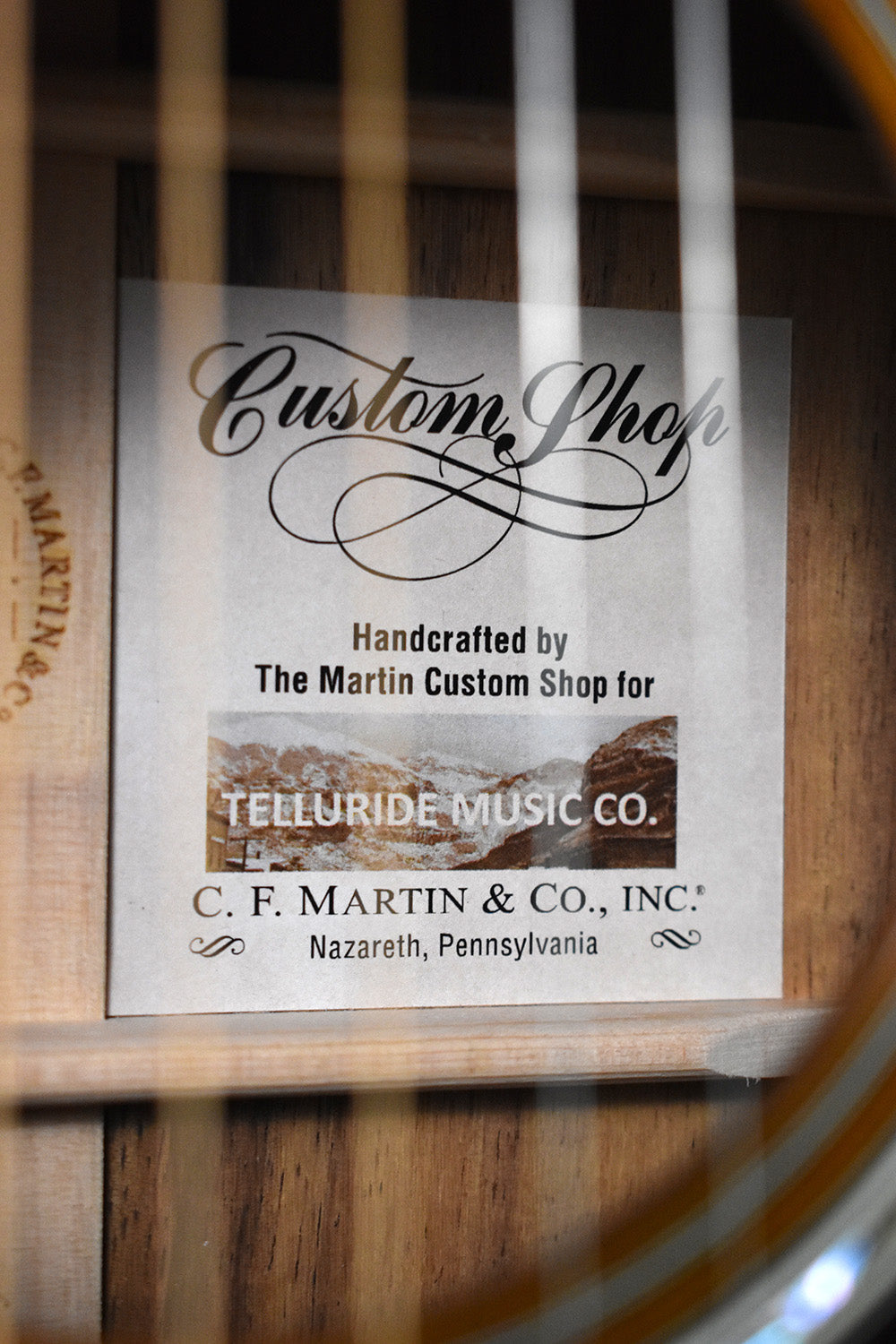 Martin Custom Shop OM-41 Koa Ambertone