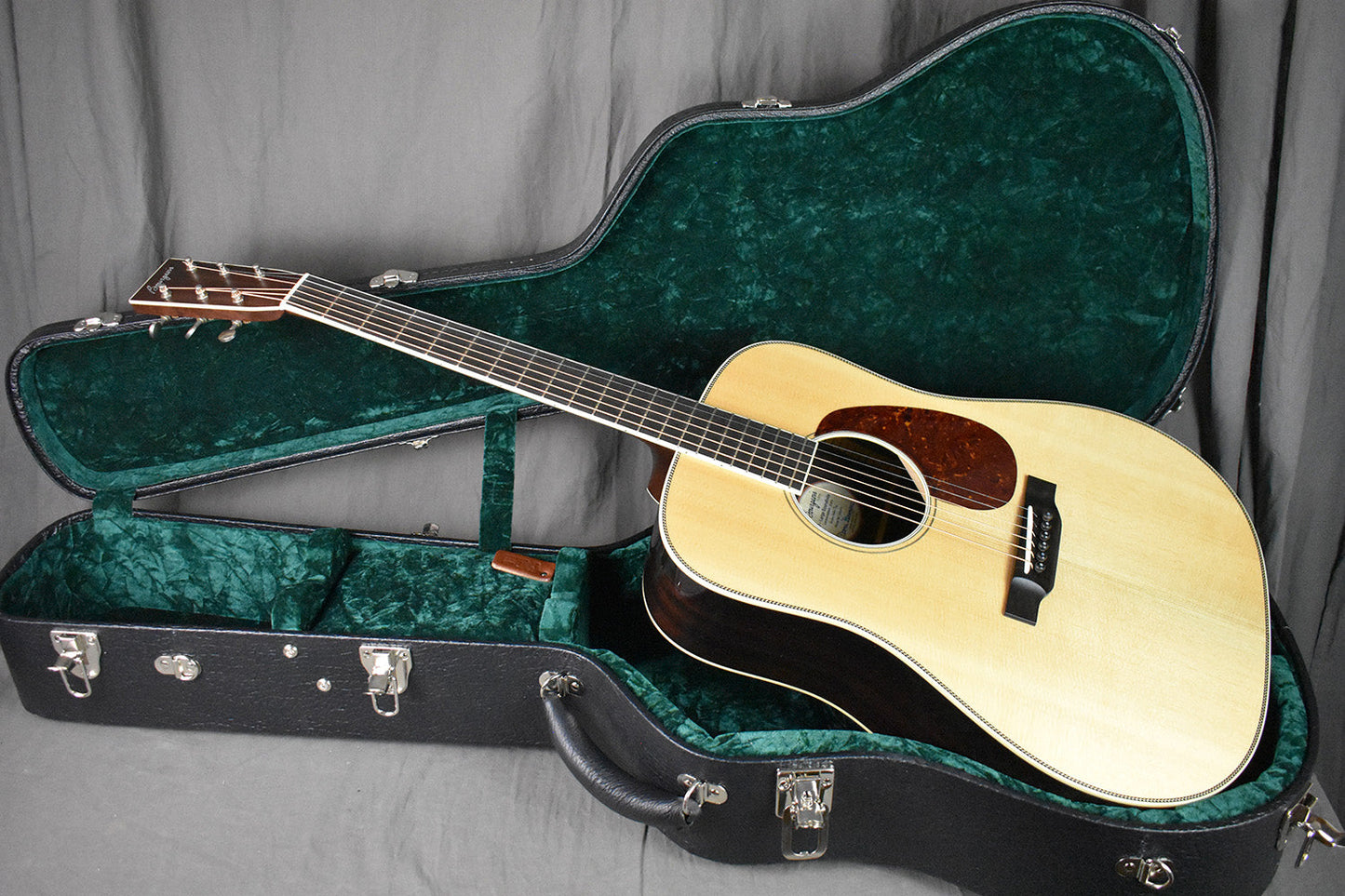 Bourgeois D Custom Large Soundhole Blue Sinker Sitka Limited Edition