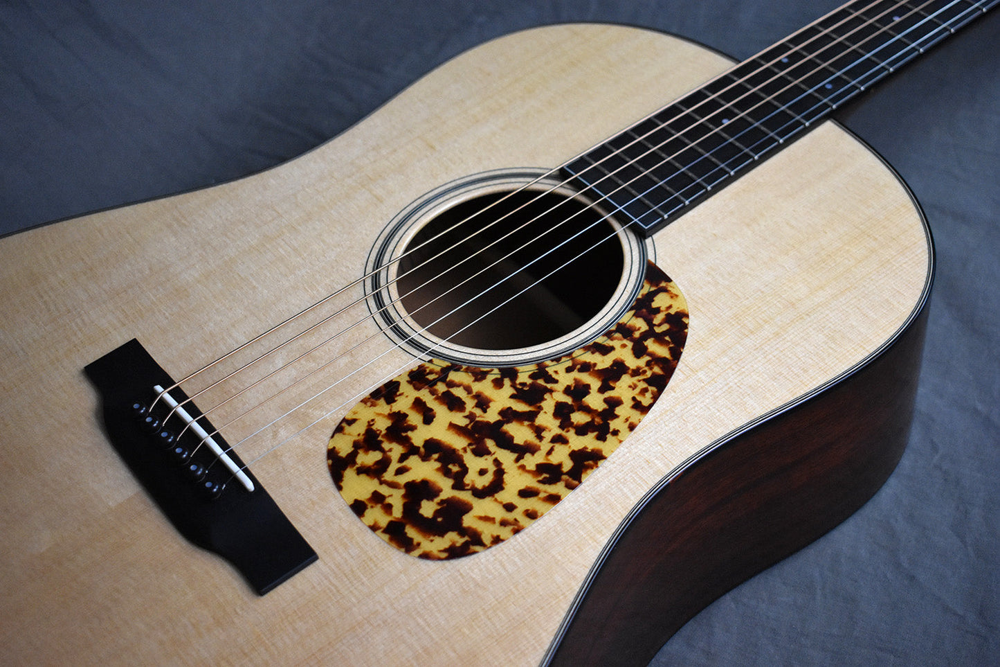 Collings DS1 Old Growth Sitka w/ 1-3/4" Nut & Dalmation Pickguard